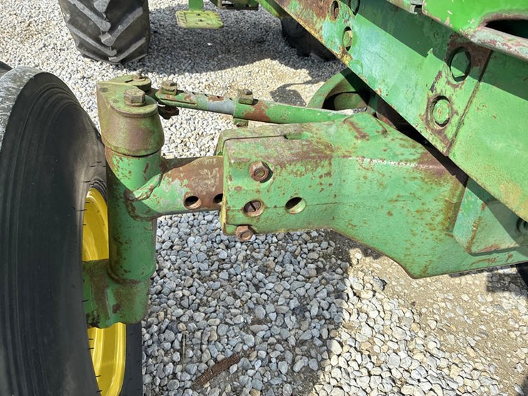 1970-john-deere-4520-image-36
