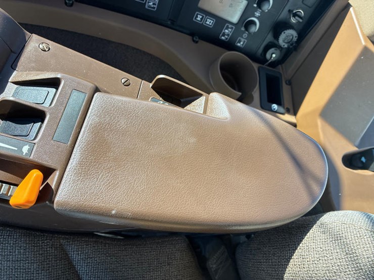 2009-john-deere-9530-image-77