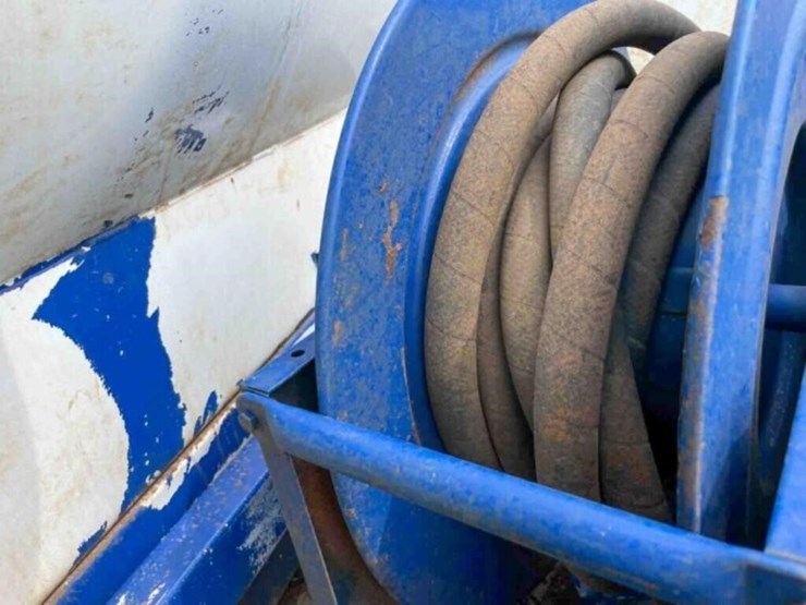 2014-international-durastar-4300-image-31