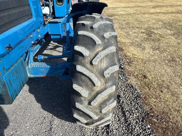 1990-ford-8730-image-39