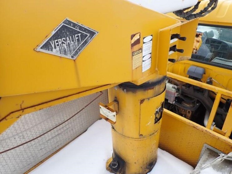 1998-gmc-t4-series-s/a-bucket-truck-1gdp7c1c0wj519-image-77