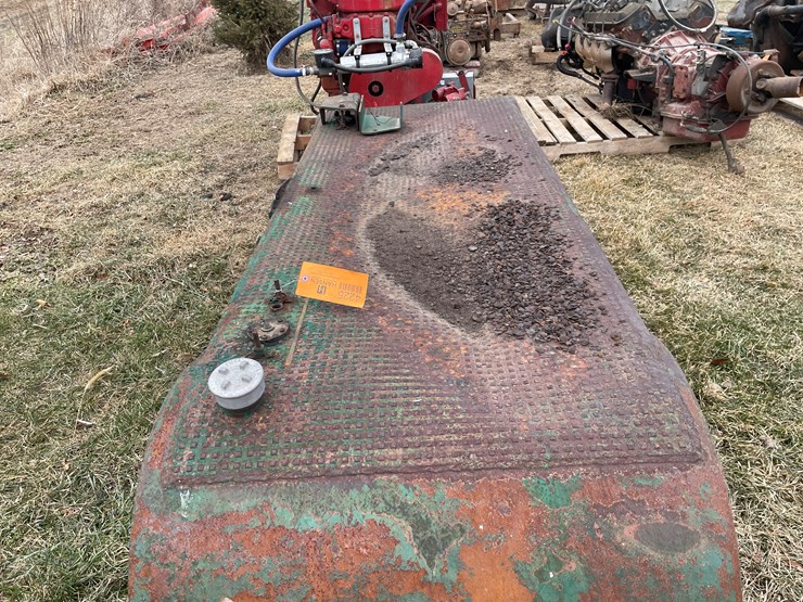 #4225-•-mack-saddle-fuel-tanks-image-4