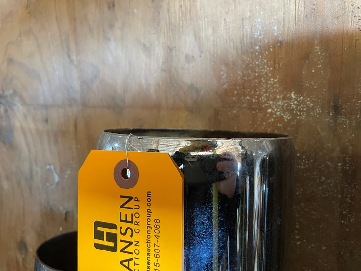 #8040-•-(3)-exhaust-image-3