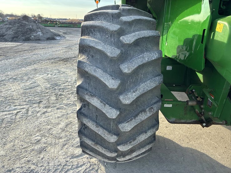 2009-john-deere-9570-sts-image-31