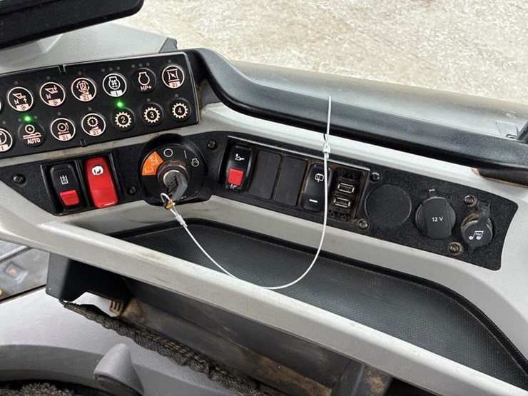 2021-caterpillar-926m-image-88