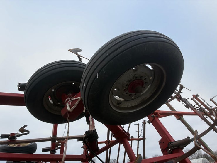 case-ih-4800-image-12