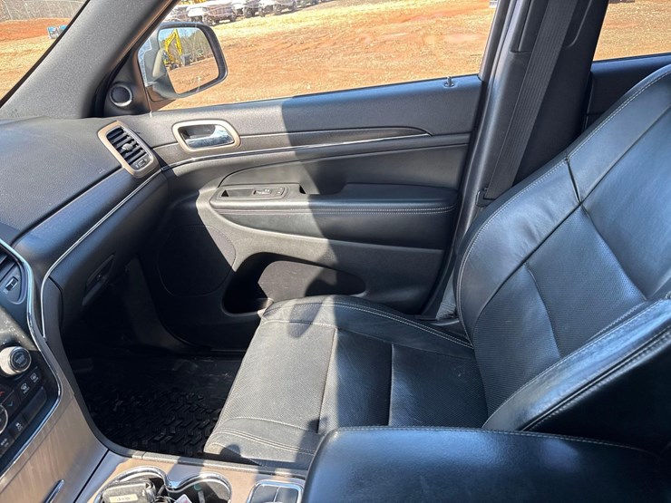 2015-jeep-grand-cherokee-image-20