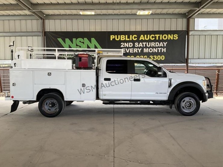 2019-ford-f550-image-1