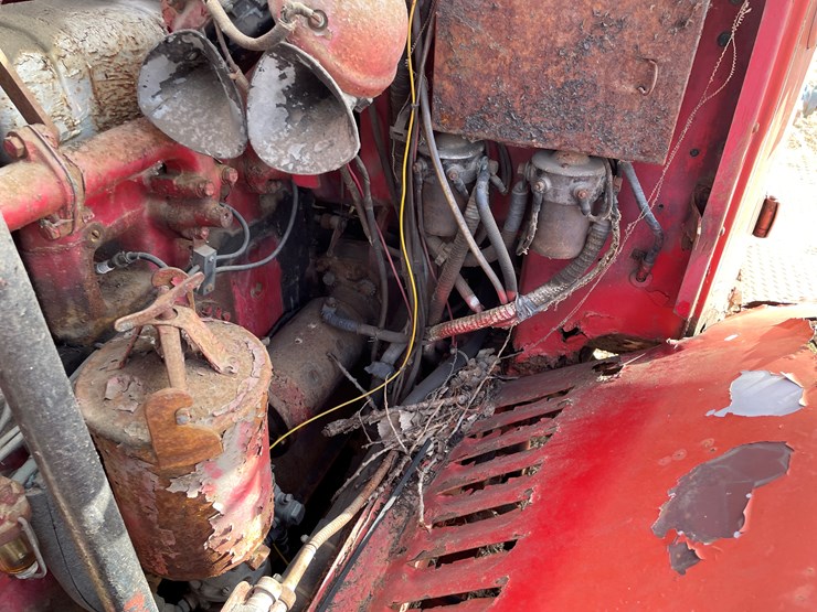 1951-mack-fire-apparatus-image-36