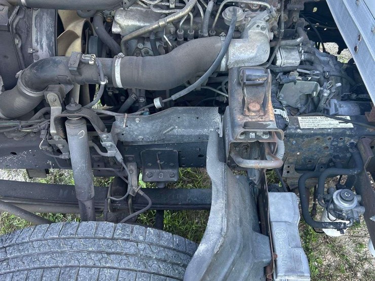 2006-gmc-w4500-image-6