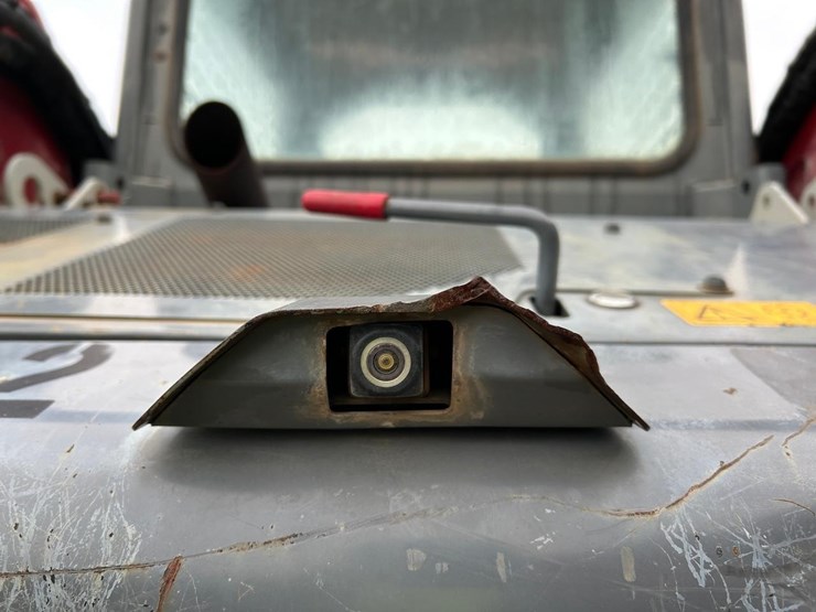 2019-takeuchi-tl10v2-image-16