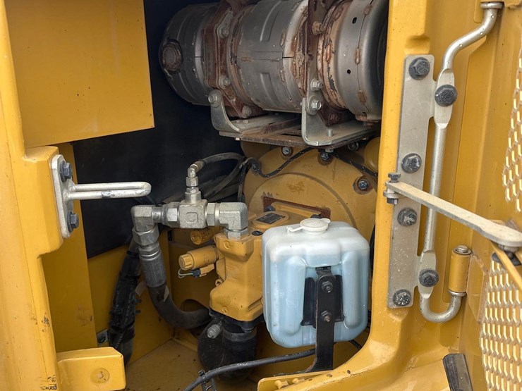 2022-caterpillar-308cr-image-19