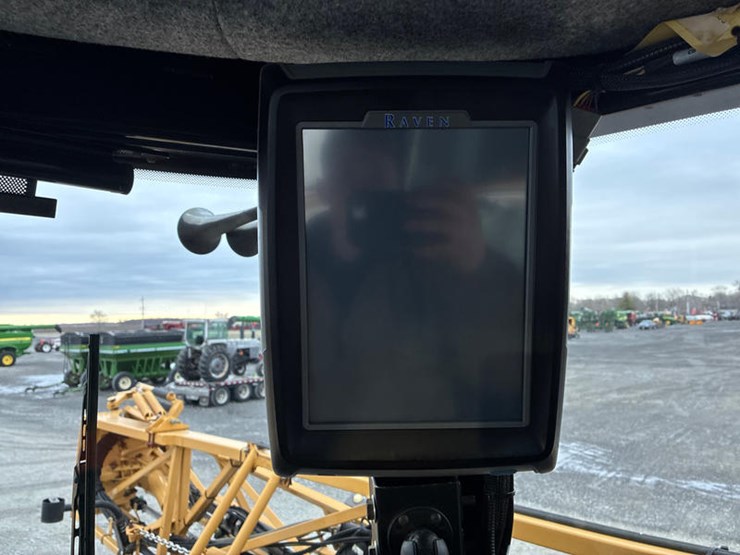 2015-ag-chem-rg1100-image-96