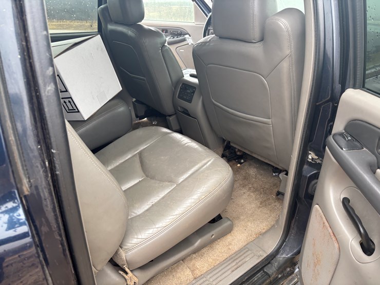 2003-gmc-yukon-image-38