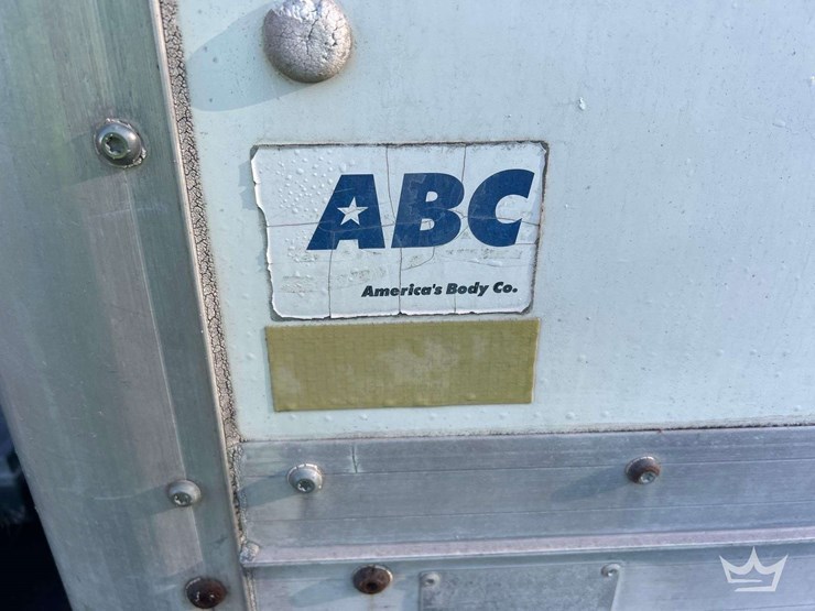 2006-gmc-w4500-image-10