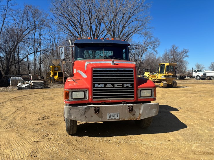 1993-mack-ch600-image-6