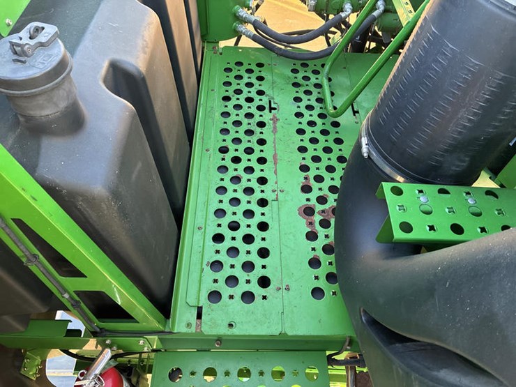 2008-john-deere-9870-sts-image-85