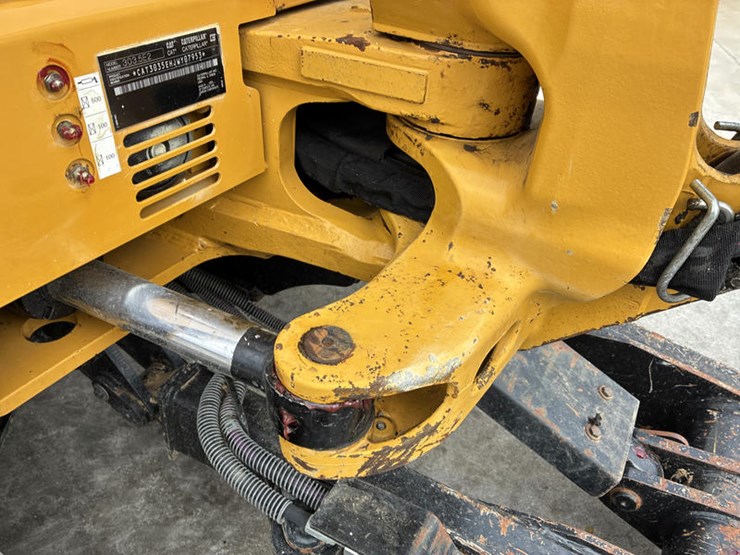 2021-caterpillar-303.5e2-cr-image-28