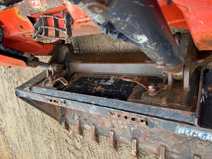 2015-kubota-svl75-2-image-15