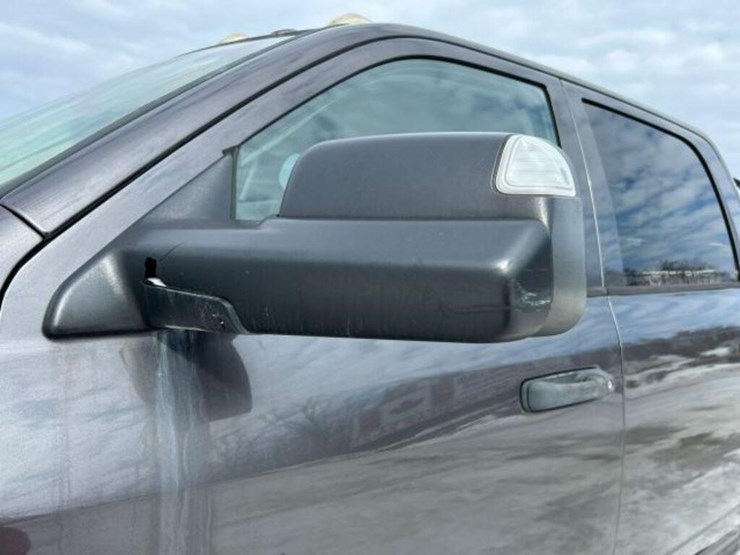 2014-ram-2500-hd-image-56