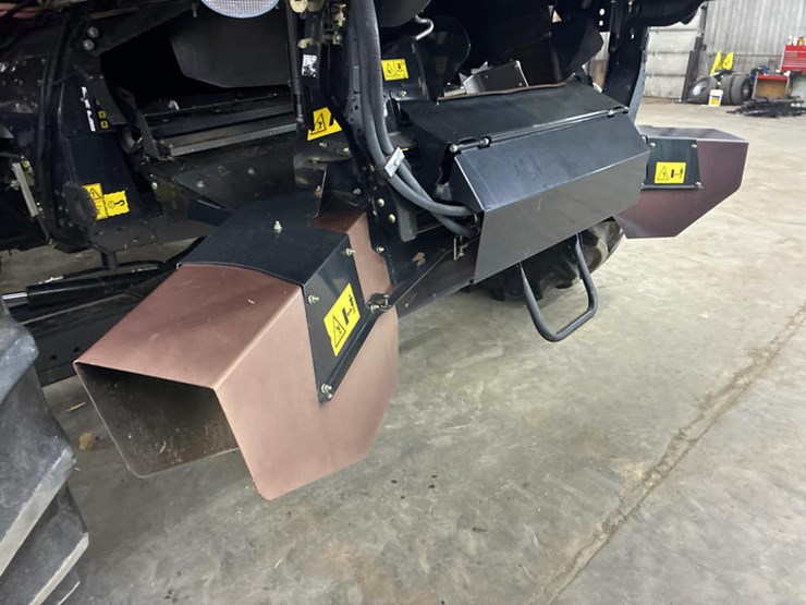 2012-case-ih-7230-image-62