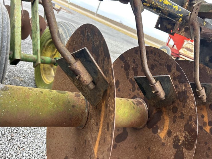 john-deere-230-image-20