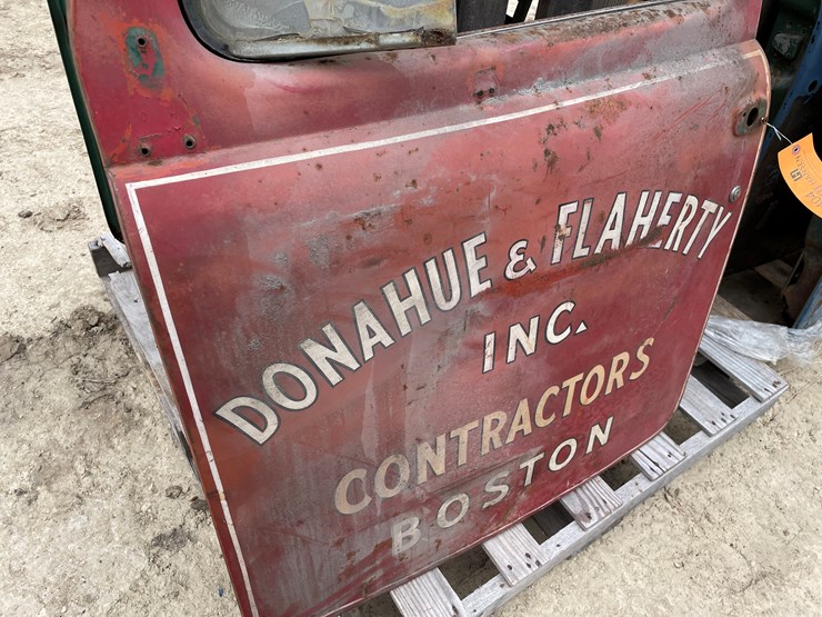 #4404-•-vintage-truck-door-image-4