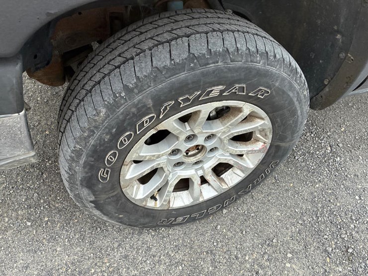 2003-chevrolet-silverado-1500-image-9