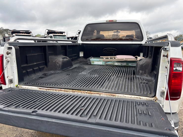 2004-ford-f650-image-5