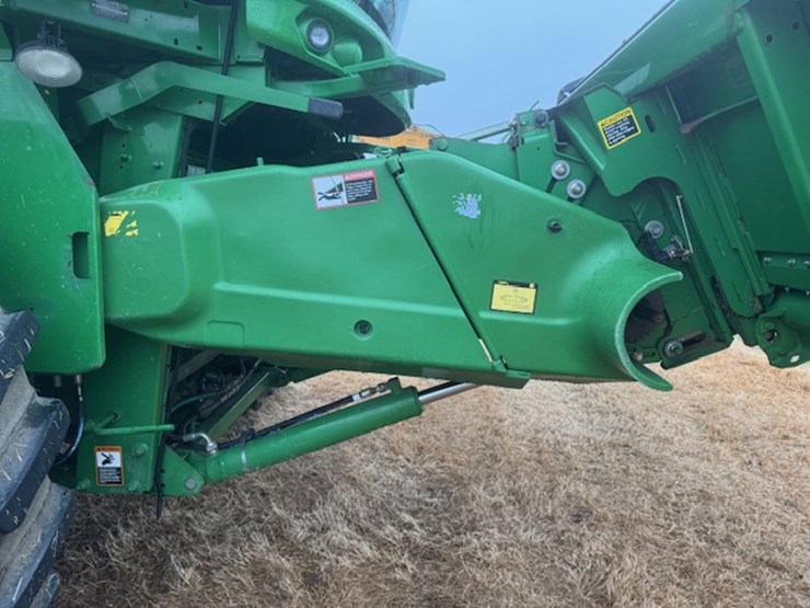 2014-john-deere-s680-image-6