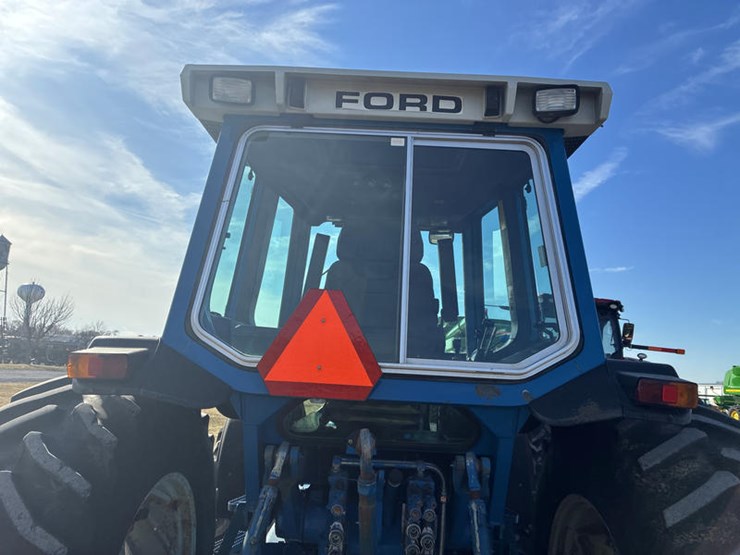 1990-ford-8730-image-20