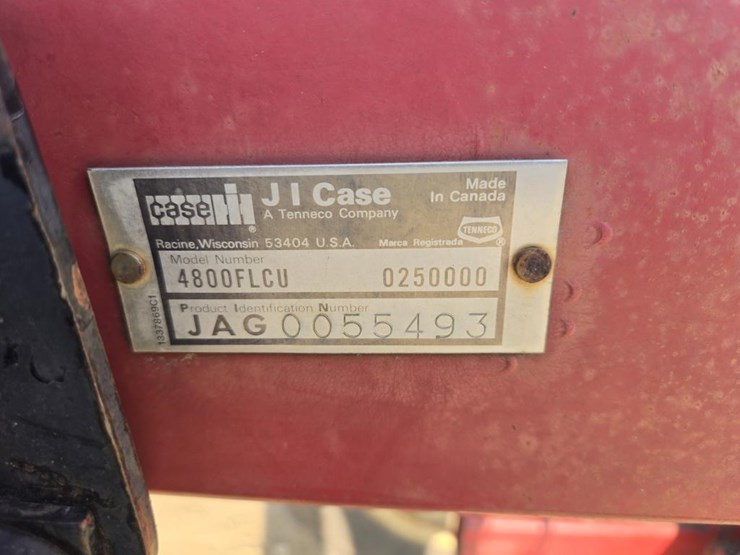 case-ih-4800-image-3