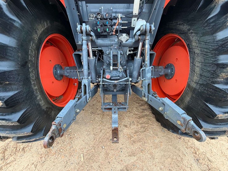 2018-kubota-m6-141-image-10