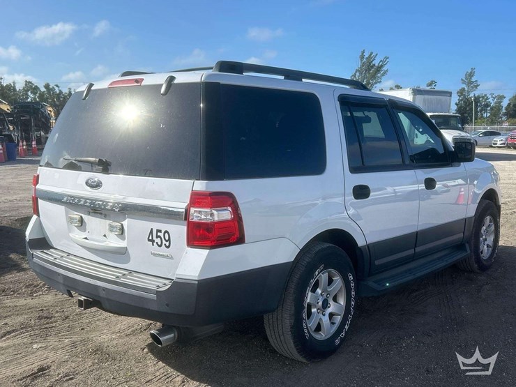 2017-ford-expedition-image-3