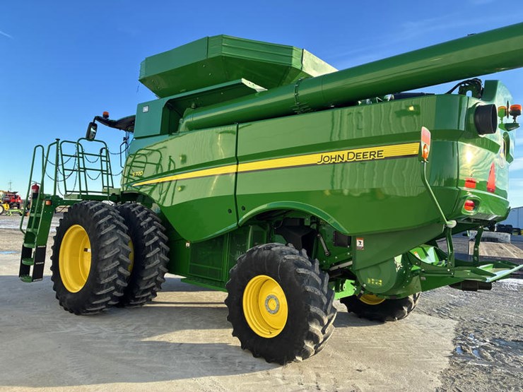 2018-john-deere-s770-image-6