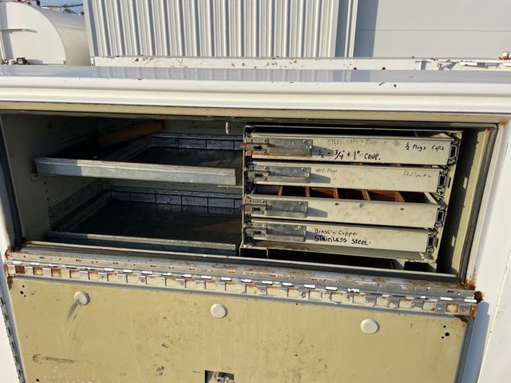 1997-chevrolet-3500-image-23