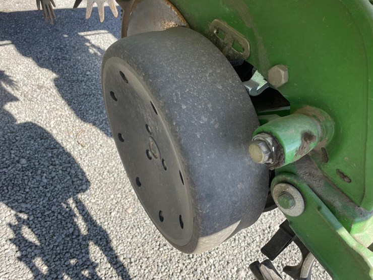 2004-john-deere-db90-image-83