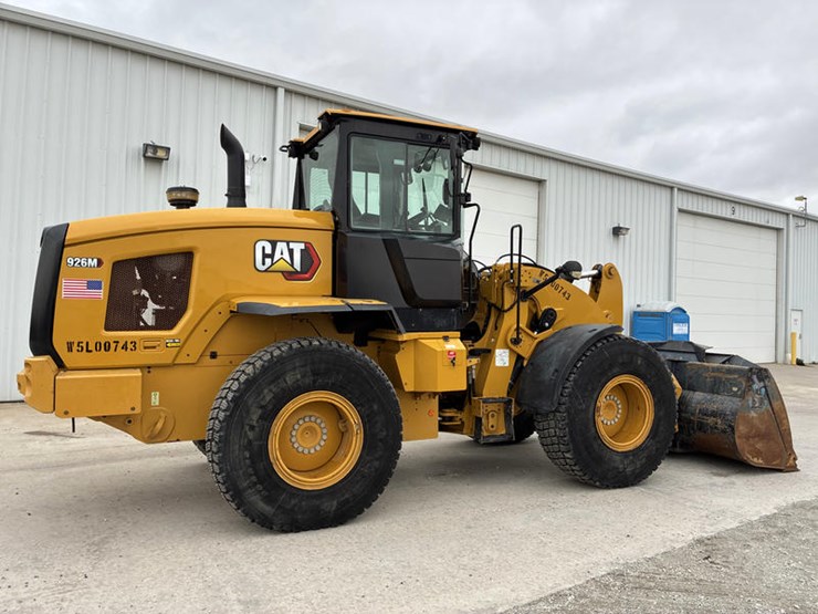 2021-caterpillar-926m-image-5