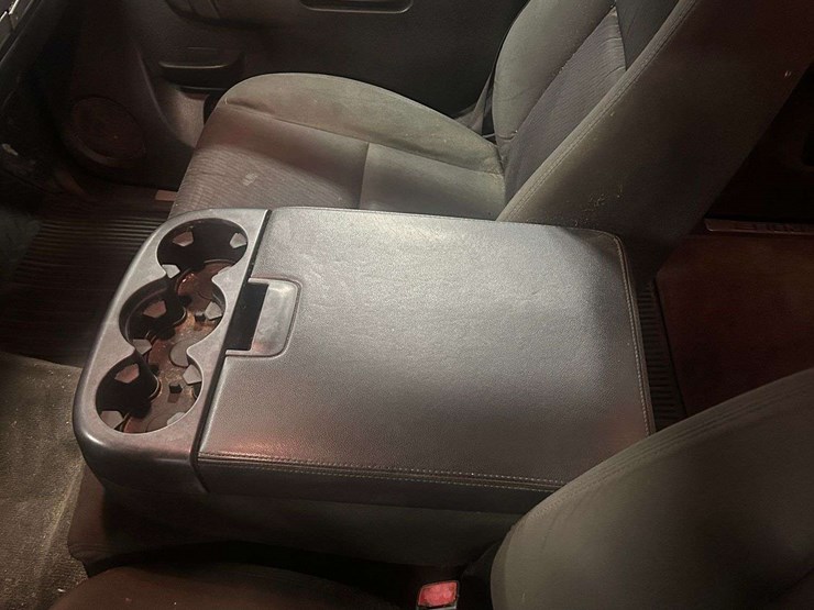 2013-chevy-silverado-lt-z71-pick-up-truck-image-14