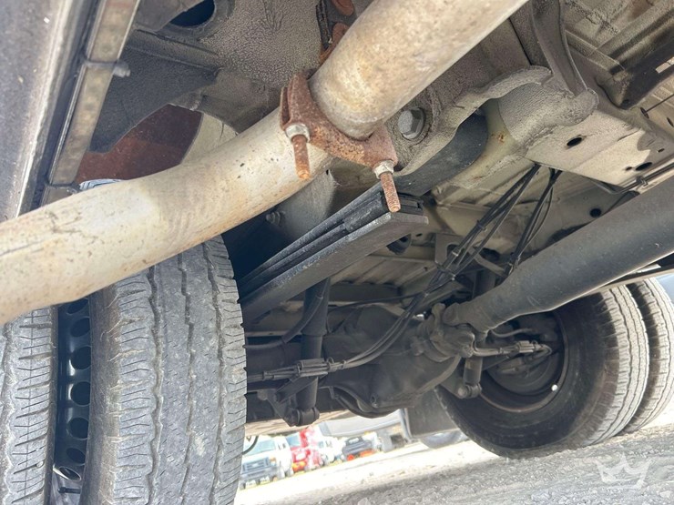 2021-mercedes-benz-sprinter-4500-image-24