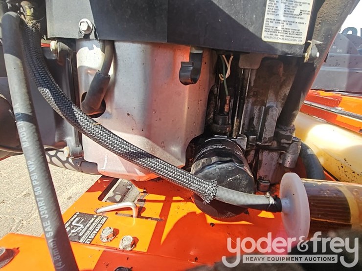 2016-kubota-z125skh-image-17