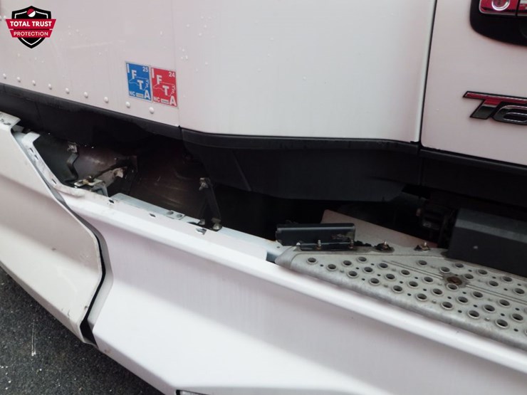 2022-kenworth-t680-image-5