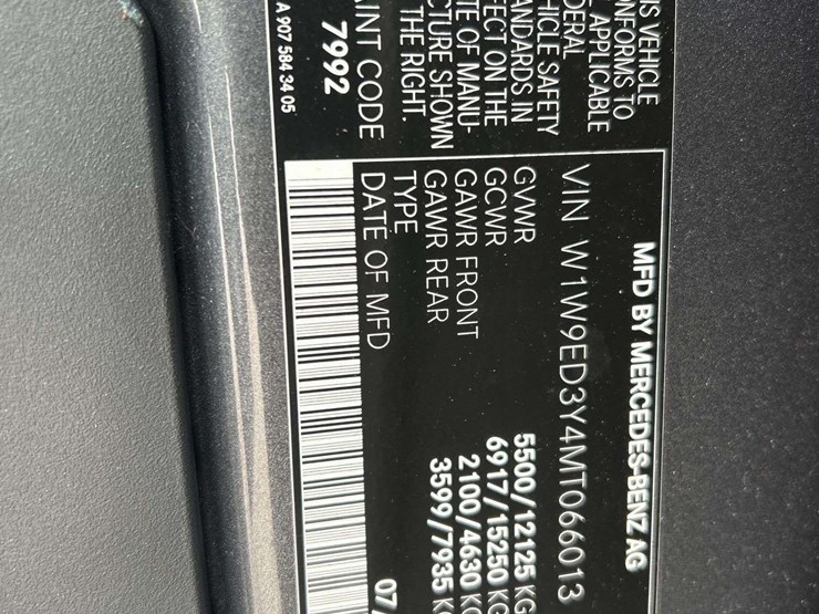 2021-mercedes-benz-sprinter-4500-image-5