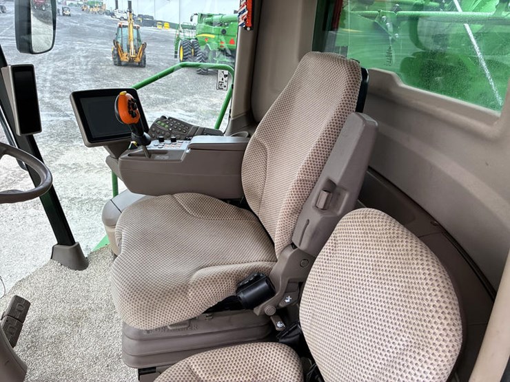 2017-john-deere-s680-image-92