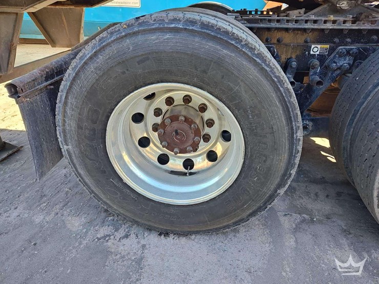 2019-kenworth-t880-image-43