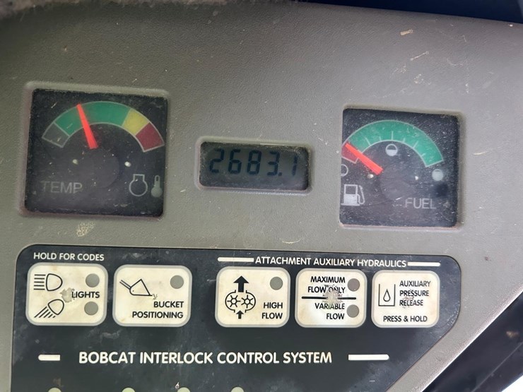 bobcat-864-image-23