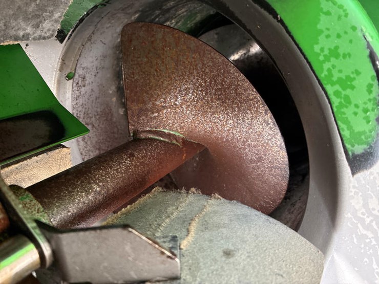 2009-john-deere-9570-sts-image-51