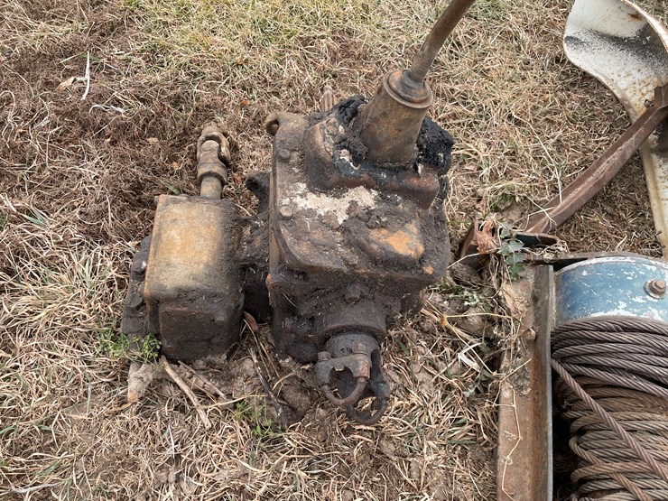 #4243-•-bumper-winch-and-transfer-case-image-5