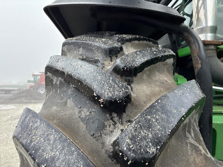 2005-john-deere-4920-image-56