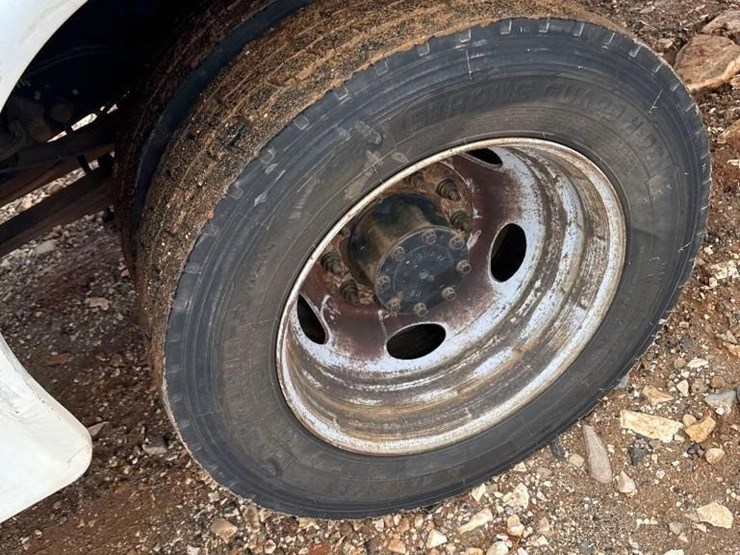 2016-ford-f450-xl-image-15